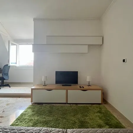 The Flat - Rome